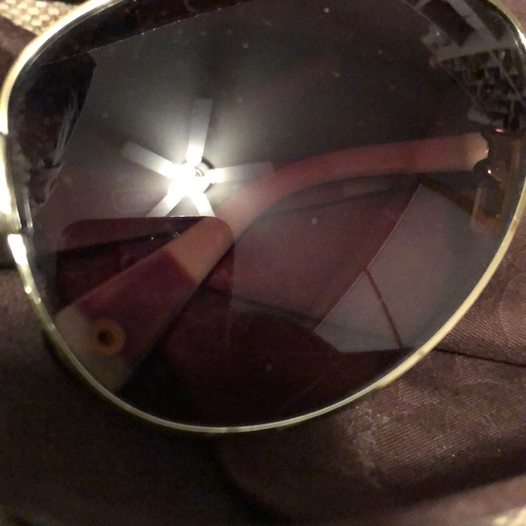 COACH aviators w/sunglass case & wipe - Picture 8 of 8